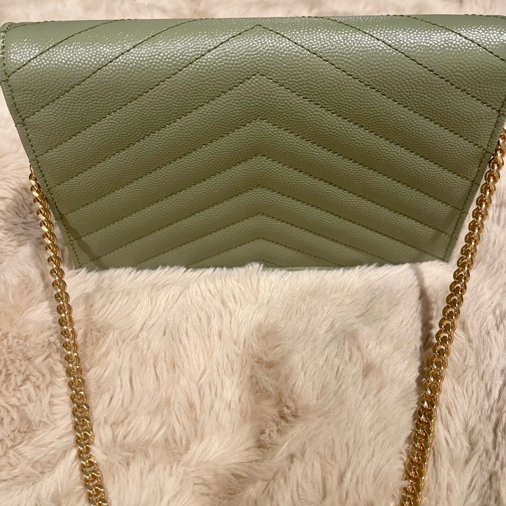 Small YSL Envelope Flap Wallet on Chain - Picture 3 of 10